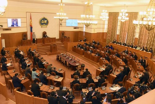 Намрын чуулганаар ямар хуулийн төслүүд хэлэлцэх вэ?